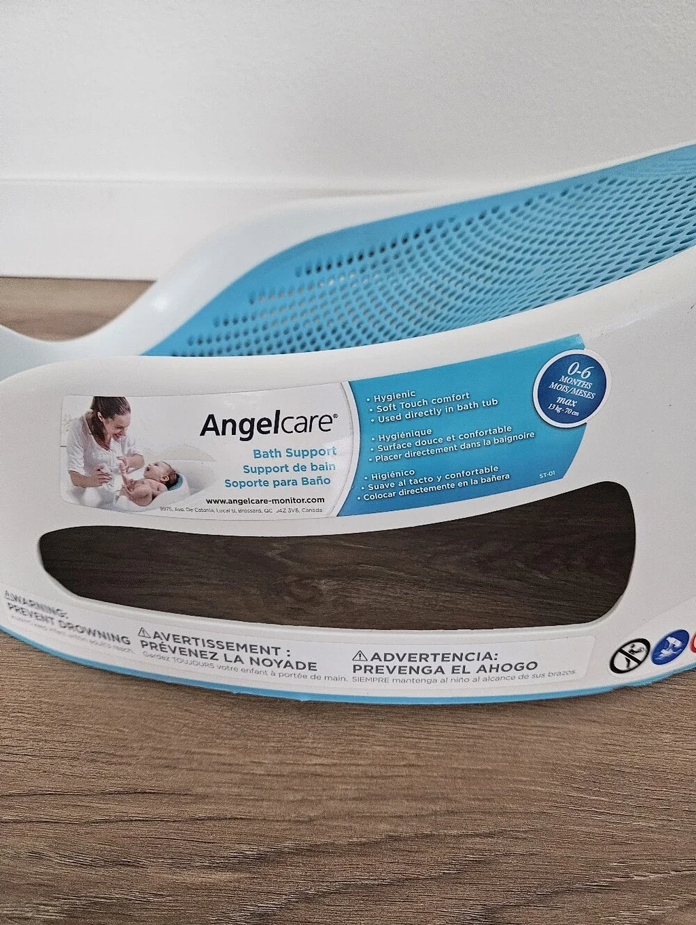 Angelcare Baby Bath Support - Blue and White Infant Bath Seat